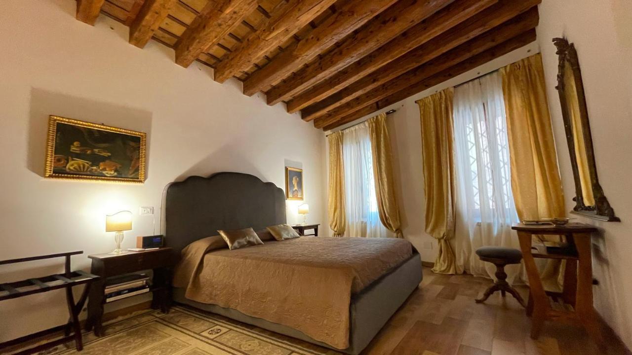 Leone Marciano Venice Apartment Independent And Private Entrance Exterior photo